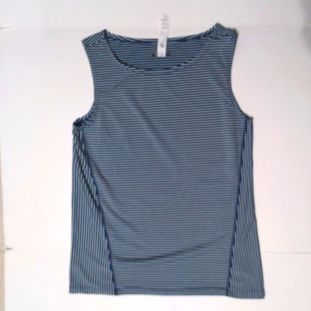 NWOT Oiselle Stripped Tank